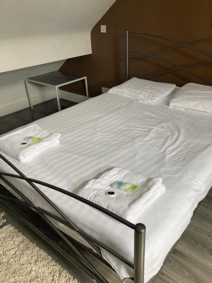 Host Liverpool - Rooms In A Spacious Coliving And Coworking Home With Garden, And Parking Close To Centre Esterno foto